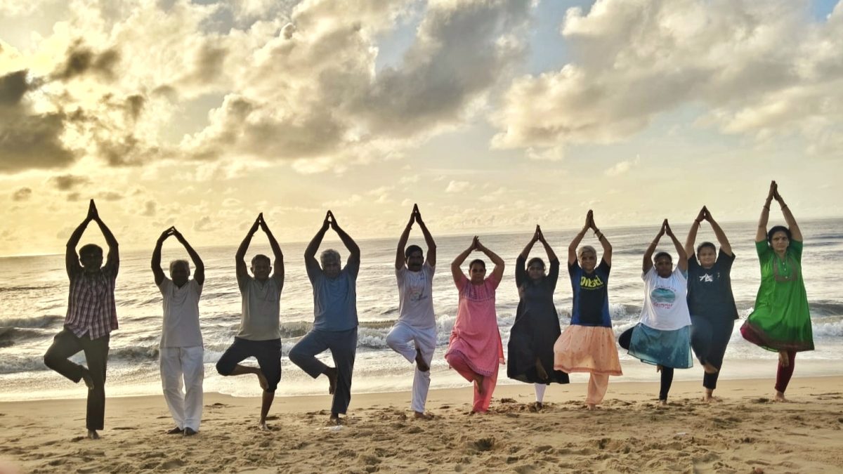 TNSCC takes yoga to Chennai’s Besant Nagar Beach to mark IDY 2026