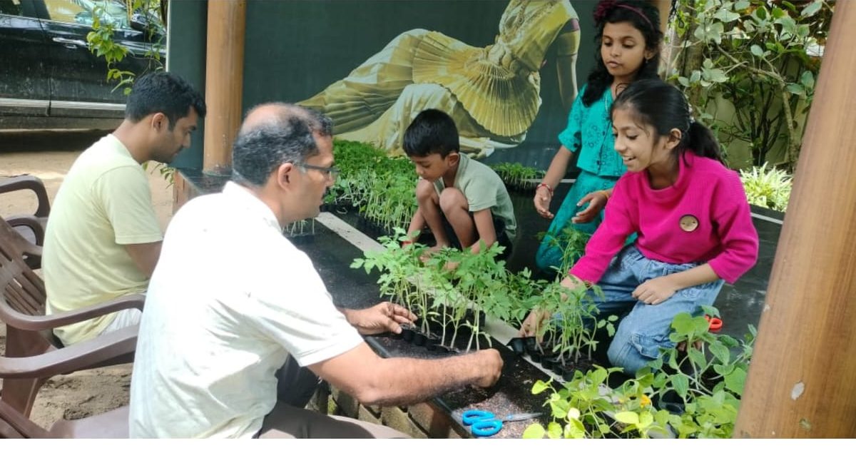 Arshayoga Gurukulam highlights Yogic Approach to healthy living in the Seminar